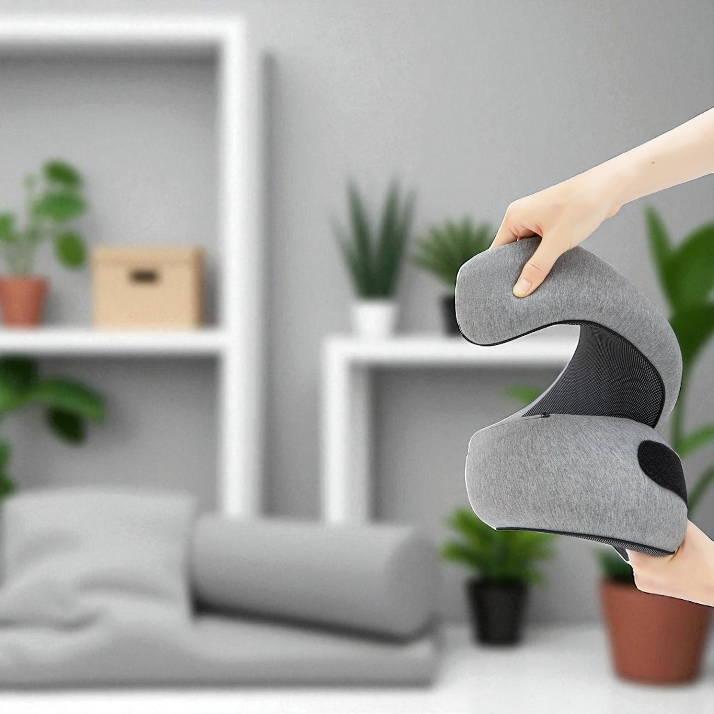 NuVibe™ ErgoNest Neck Cushion– Foldable and lightweight design for easy travel